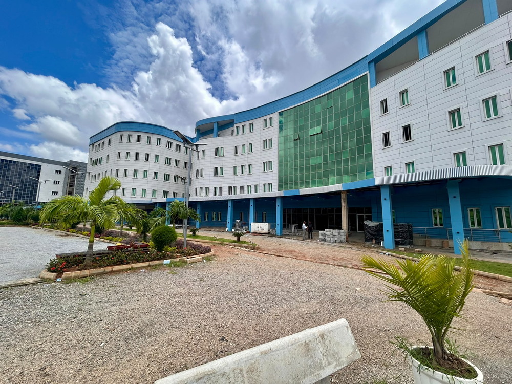 Royal Eminence Hospital